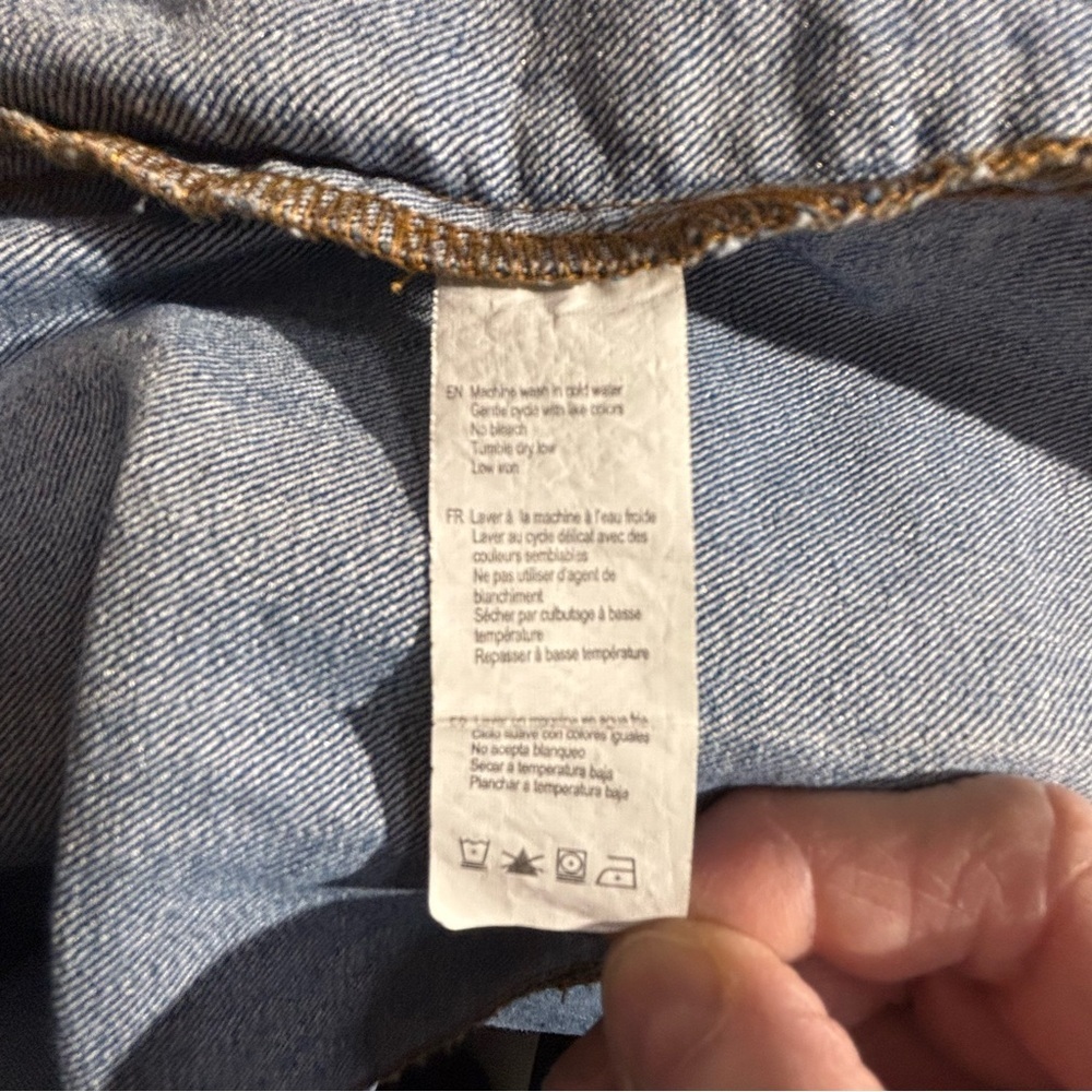 Revamped Sz L Light Wash Denim Buttoned Belted Dress Jacket Pocket & Raw Hem - Picture 10 of 11